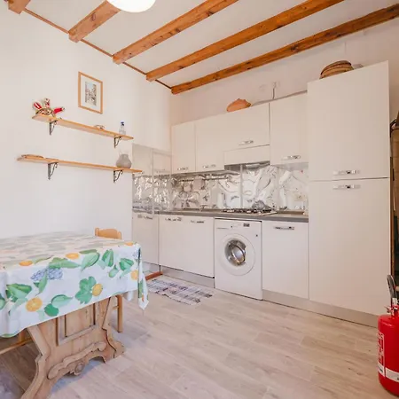 شقة Lagoon View - 12 Min To The Train Station *