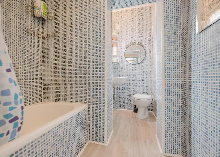 شقة Lagoon View - 12 Min To The Train Station *