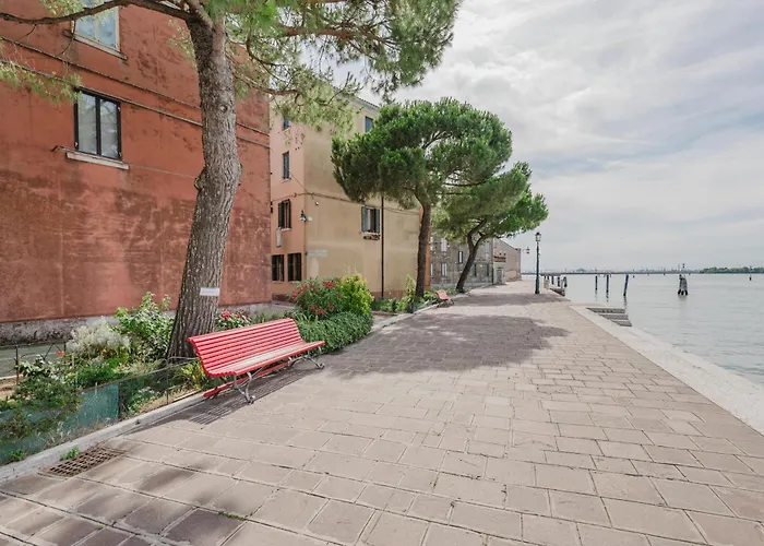 شقة Lagoon View - 12 Min To The Train Station *